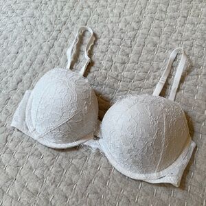 Victoria's Secret White Lace Bra